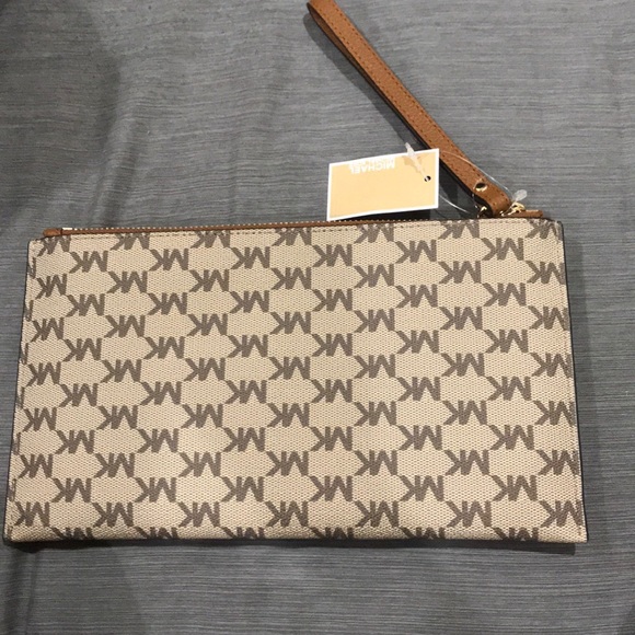 Michael Kors Monogrammed Wristlet/Clutch - Picture 3 of 5